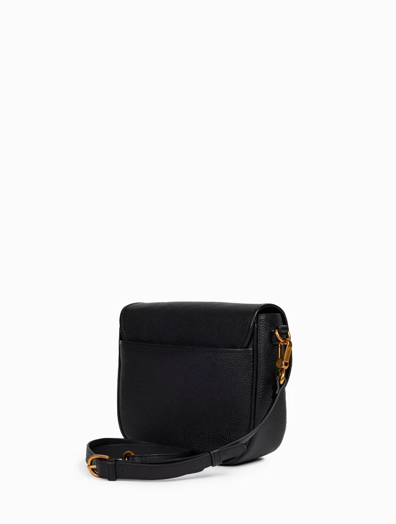 Olivia - Image 17