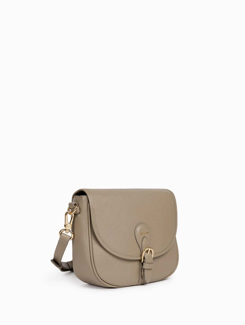 Olivia - Image 5