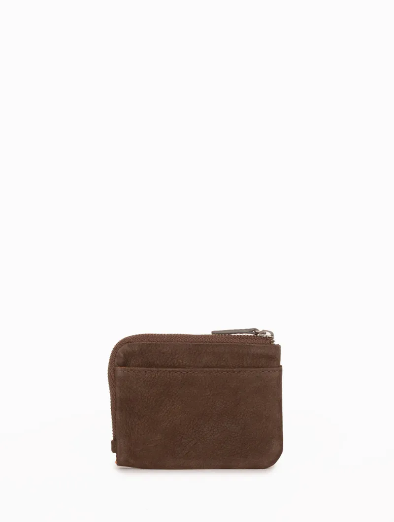 Tom - Image 15