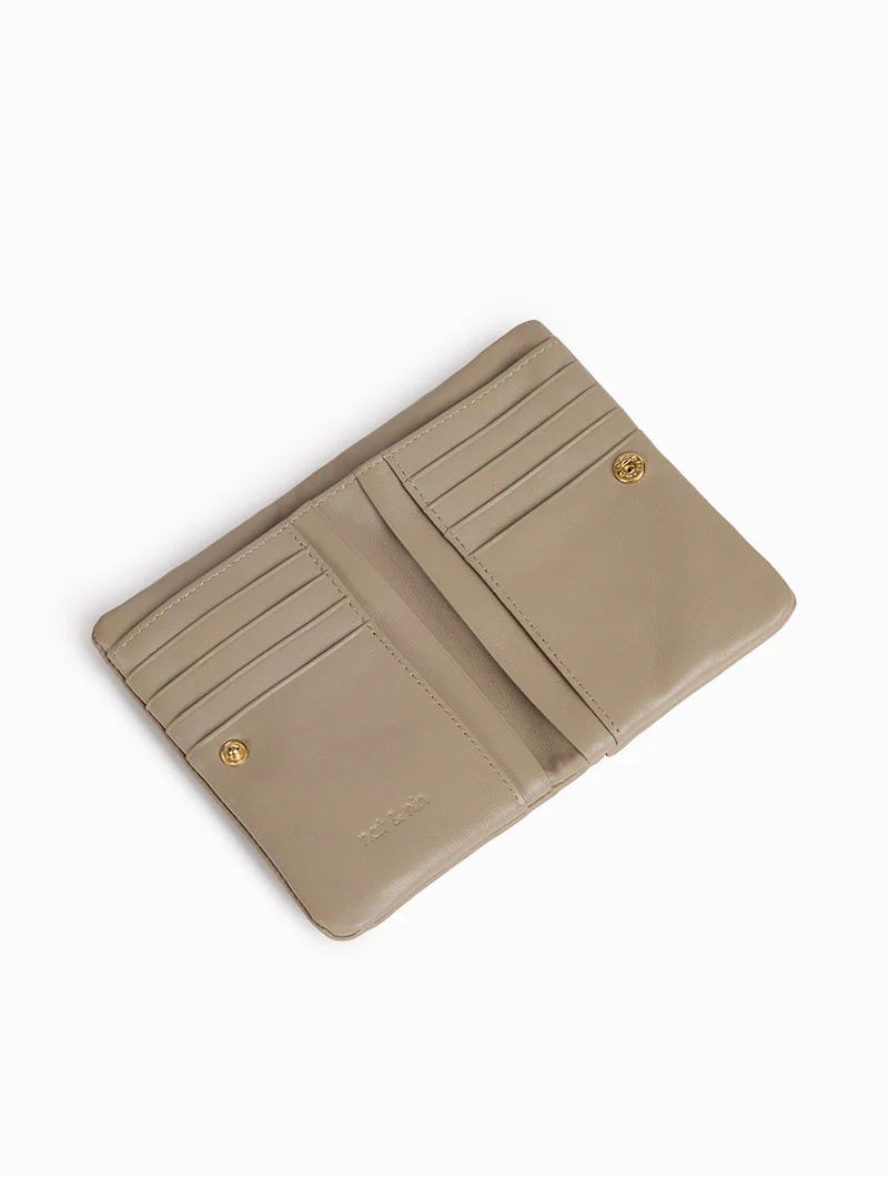Winnie - Image 3